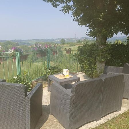 La Terrazza Apartment อัสตี ภายนอก รูปภาพ